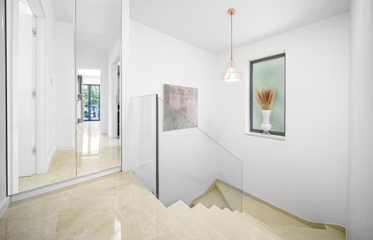 Villa Gray Tribalj Eksteriør bilde